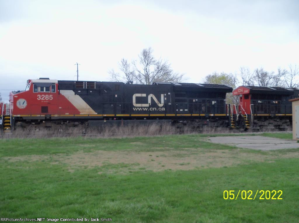 CN 3285